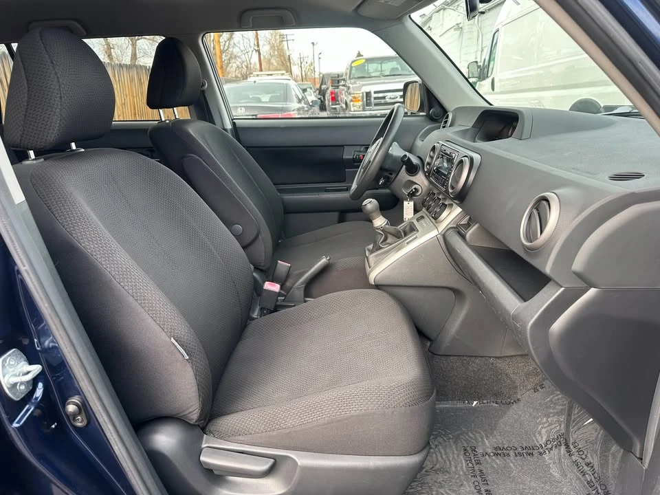 2008 Scion xB - Image 14 of 18