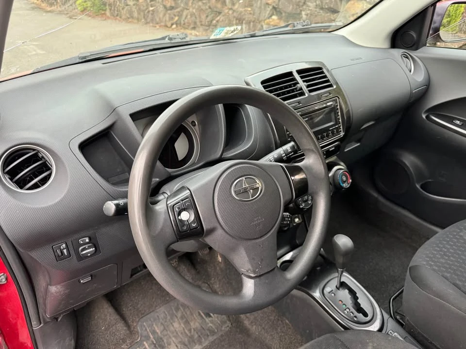 2008 Scion xD - Image 11 of 12