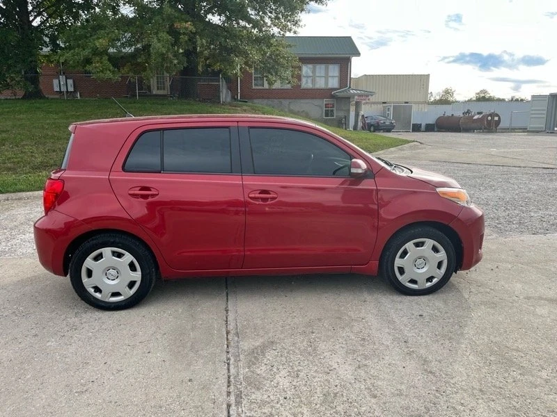 2008 Scion xD - Image 10 of 10