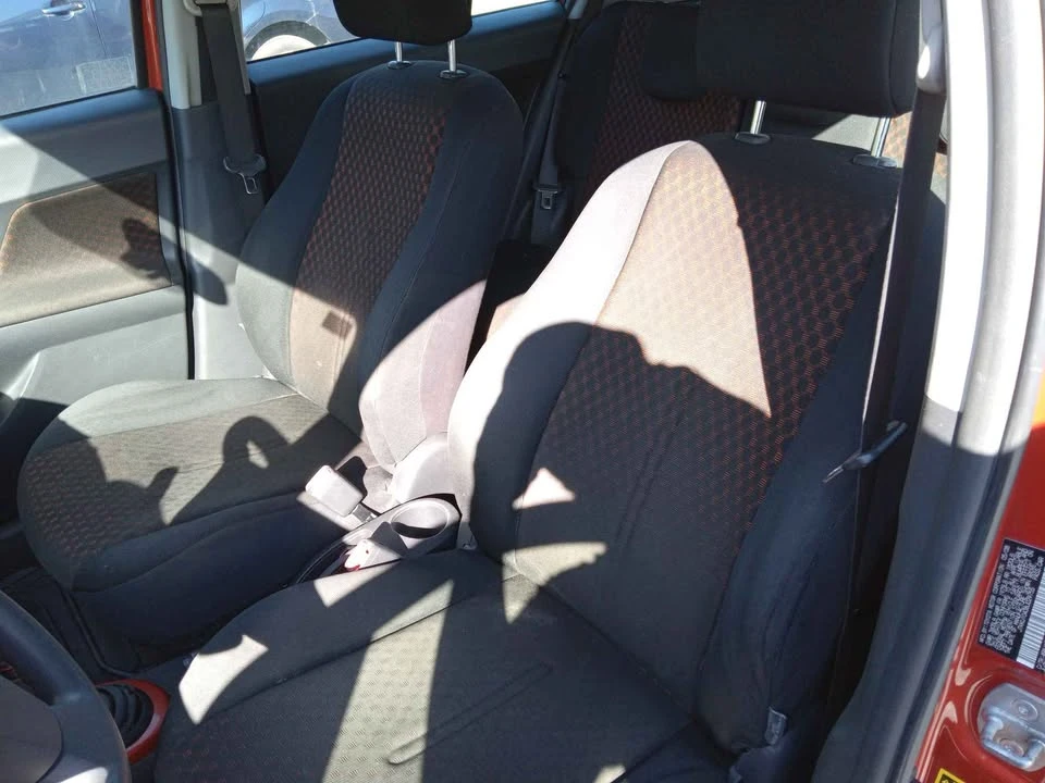 2008 Scion xD - Image 7 of 8