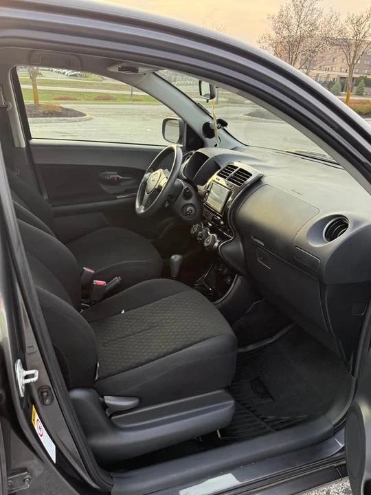 2008 Scion xD - Image 10 of 16