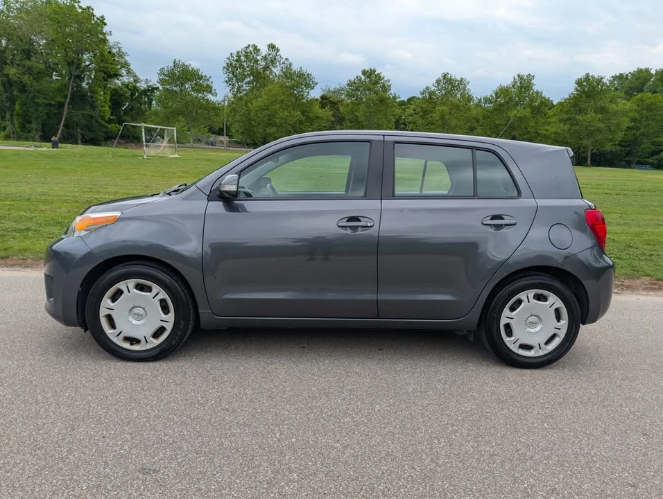 2008 Scion xD - Image 8 of 20