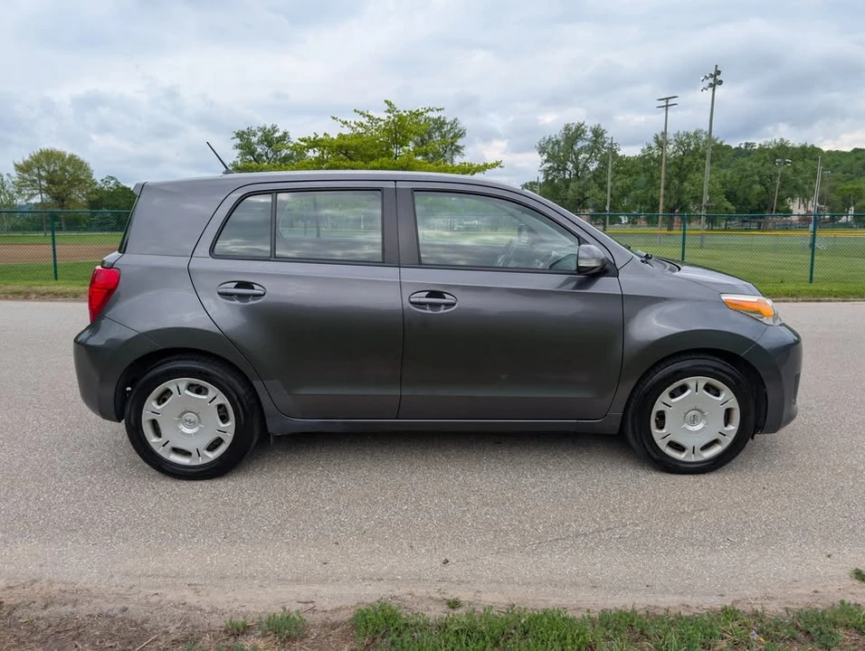 2008 Scion xD - Image 4 of 20