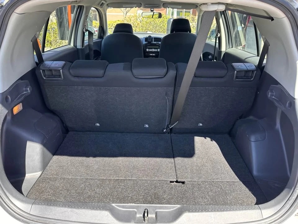 2008 Scion xD - Image 18 of 19