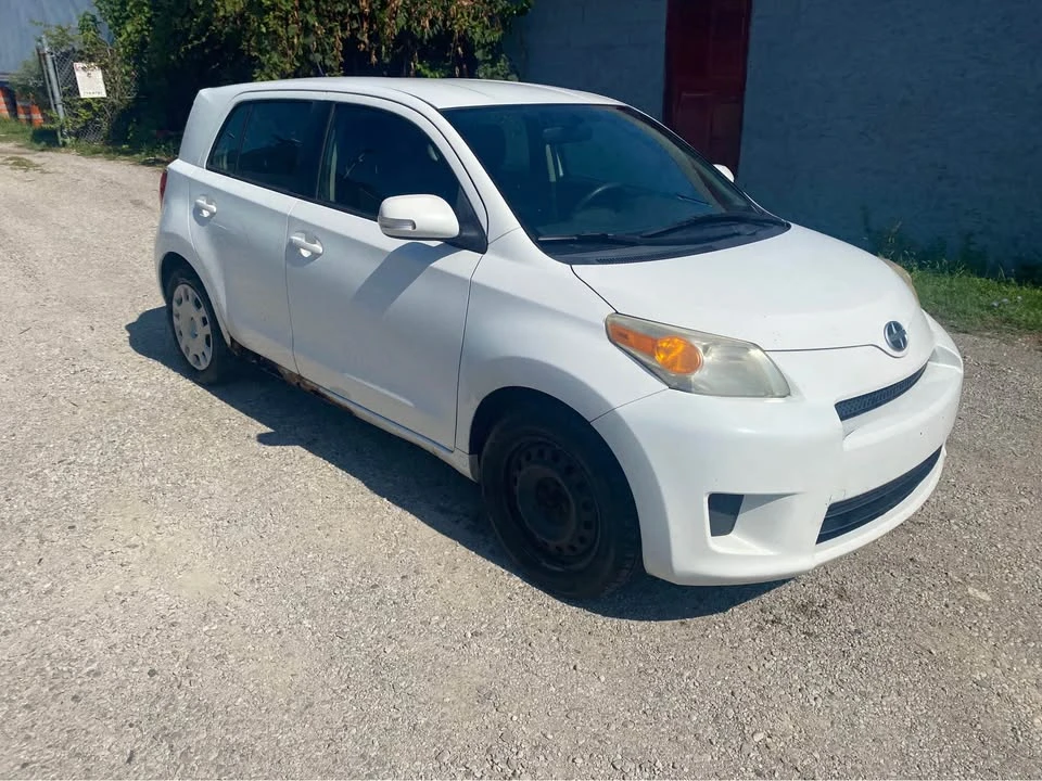 2008 Scion xD - Image 2 of 13