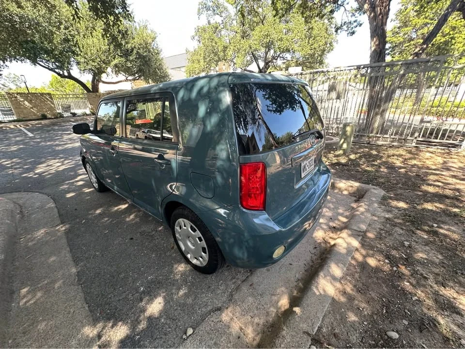 2008 Scion xD - Image 11 of 13