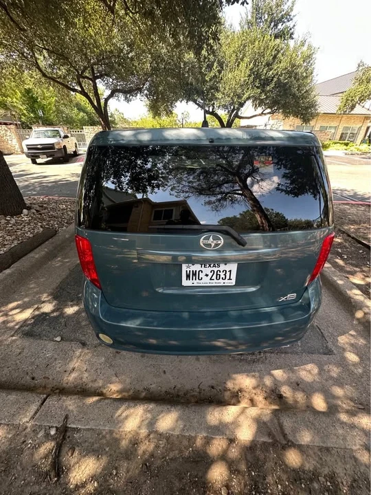 2008 Scion xD - Image 12 of 13