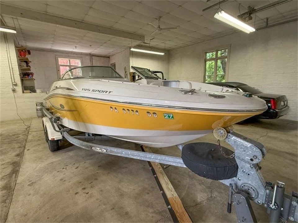 2008 - Image 2 of 13