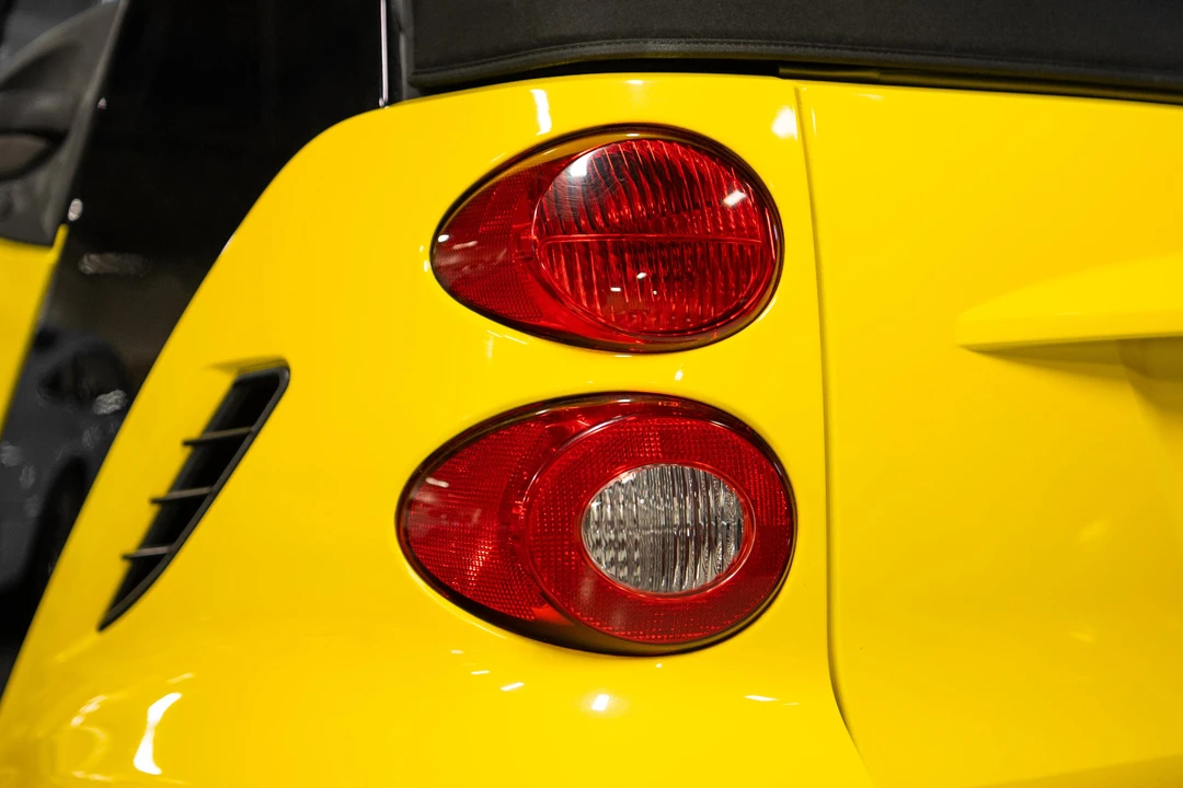 2008 Smart Fortwo 2nd Gen - Image 21 of 31