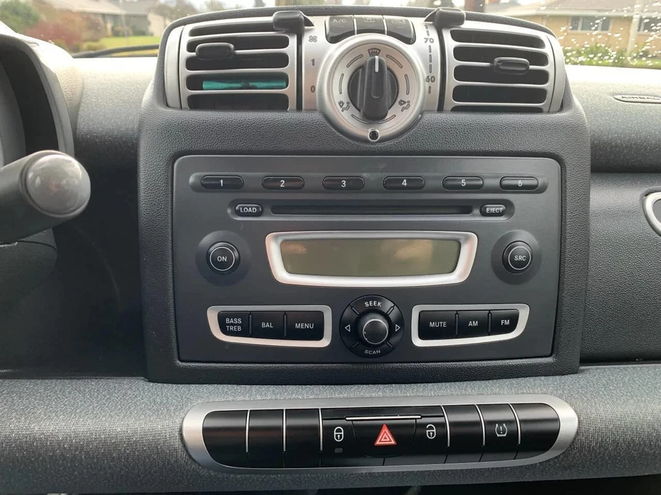 2008 Smart Fortwo 2nd Gen - Image 9 of 12