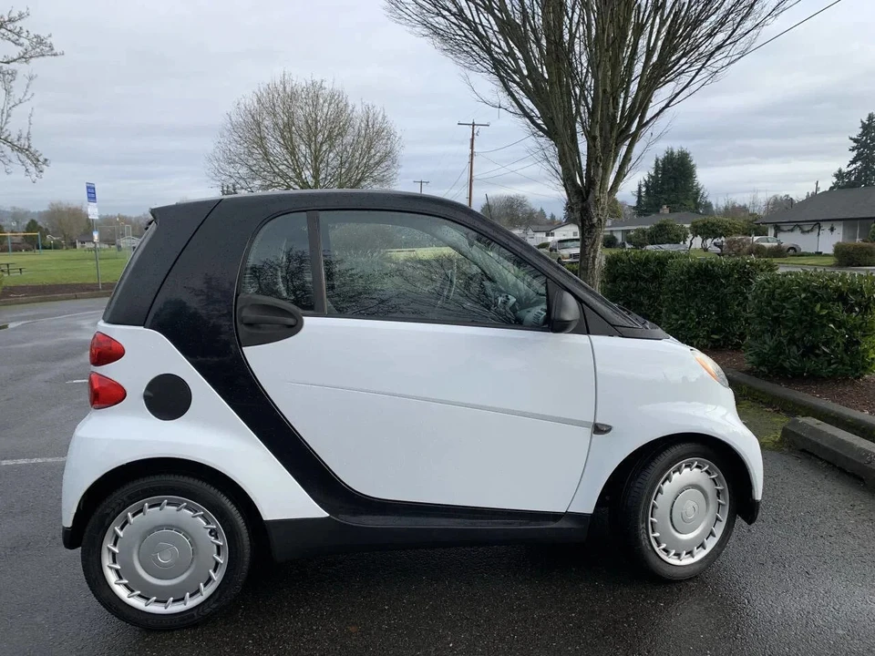 2008 Smart Fortwo 2nd Gen - Image 3 of 12