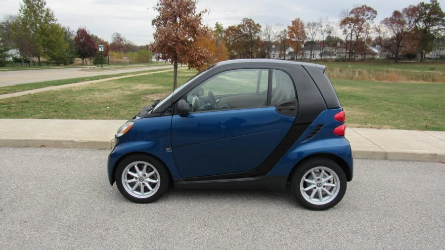 2008 Smart Fortwo 2nd Gen - Image 2 of 5