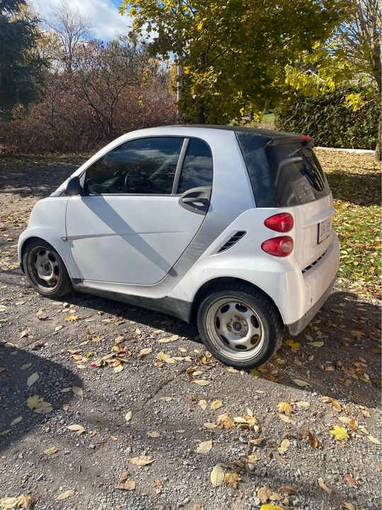 2008 Smart Fortwo 2nd Gen - Image 2 of 4