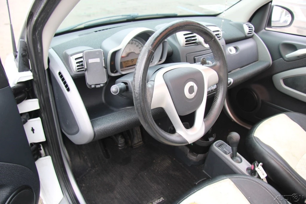 2008 Smart Fortwo 2nd Gen - Image 13 of 21