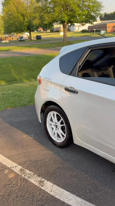 2008 Subaru Impreza 3rd Gen - Image 2 of 2
