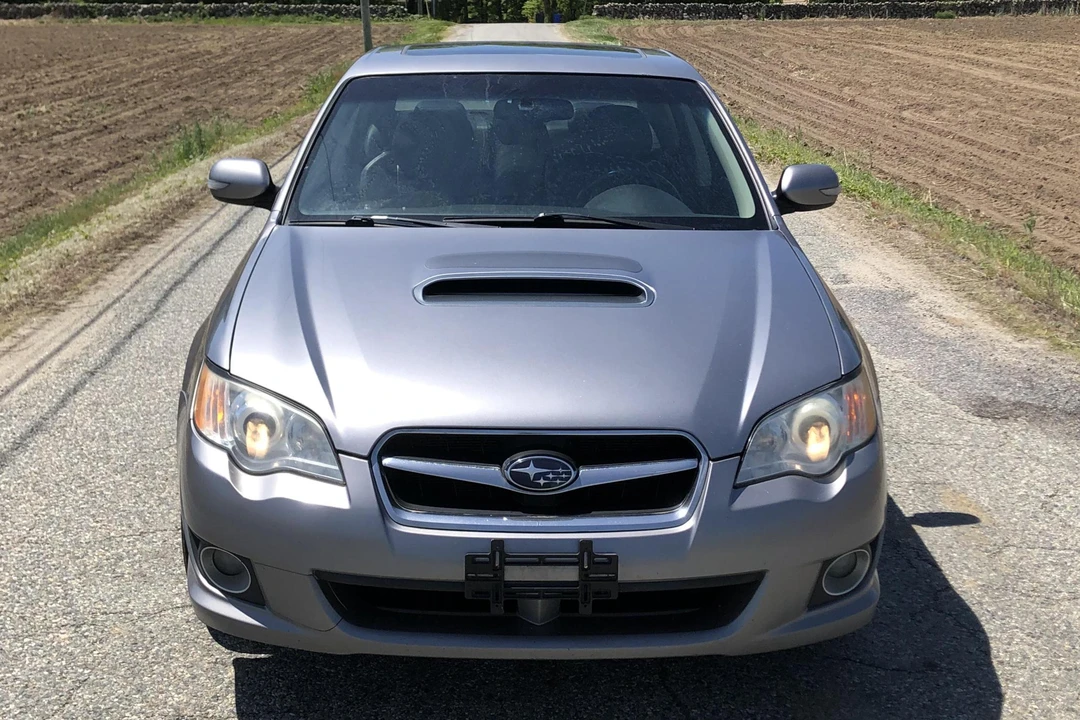 2008 Subaru Legacy 4th Gen - Image 2 of 31