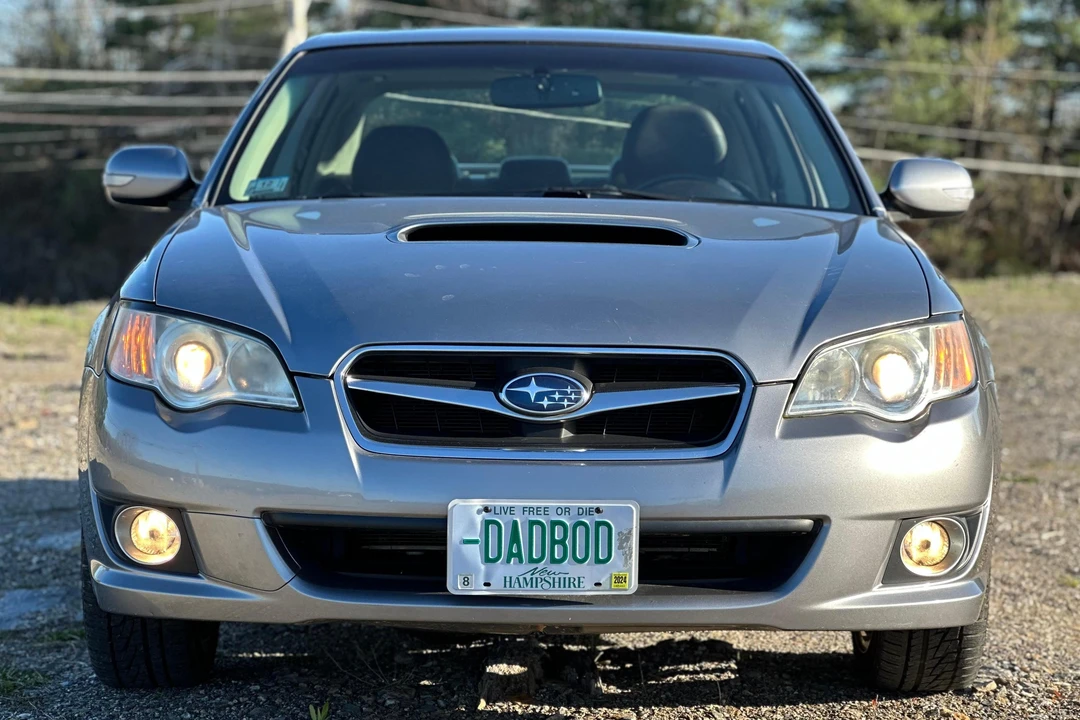 2008 Subaru Legacy 4th Gen - Image 2 of 31