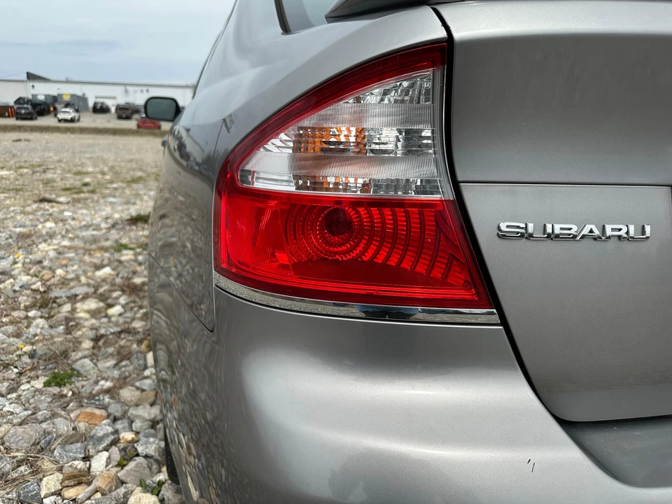 2008 Subaru Legacy 4th Gen - Image 22 of 31