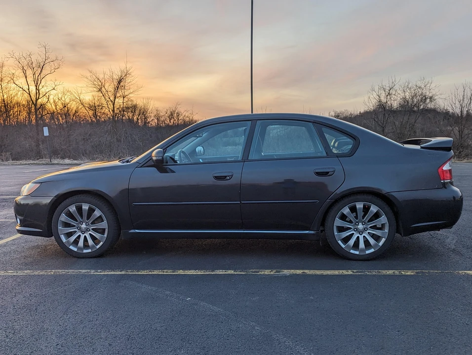 2008 Subaru Legacy 4th Gen - Image 11 of 31