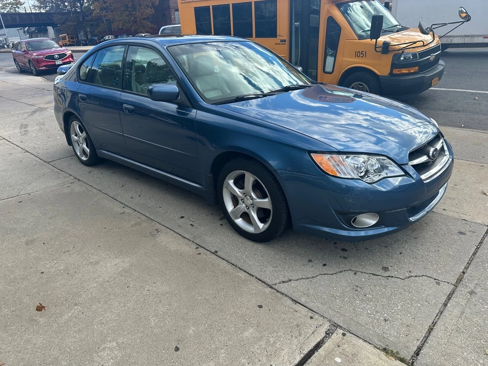 2008 Subaru Legacy 4th Gen - Image 5 of 17