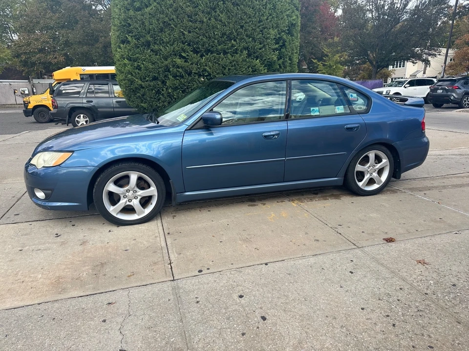 2008 Subaru Legacy 4th Gen - Image 2 of 17