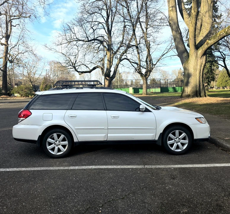 2008 Subaru Outback 3rd Gen - Image 9 of 20
