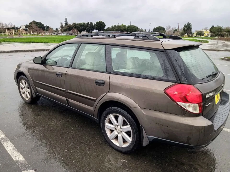 2008 Subaru Outback 3rd Gen - Image 3 of 9