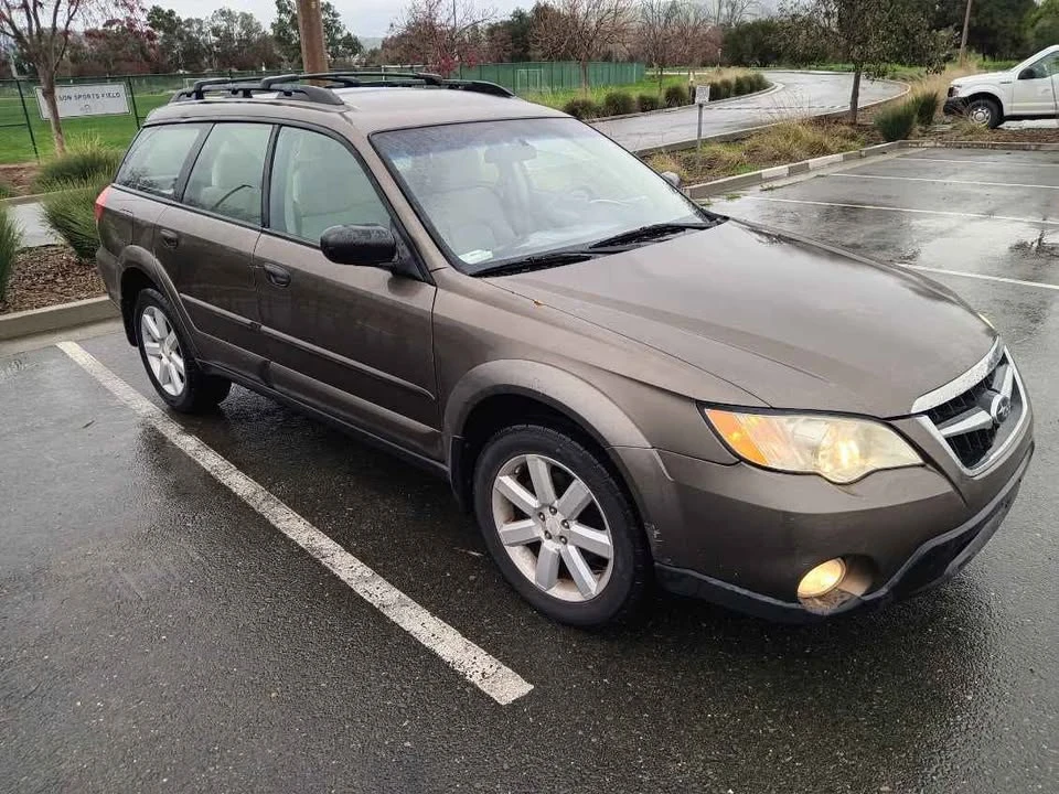2008 Subaru Outback 3rd Gen - Image 2 of 9