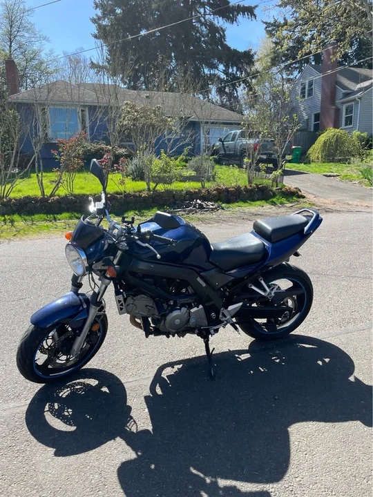 2008 Suzuki GS - Image 2 of 5