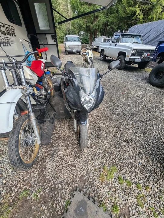 2008 Suzuki GS - Image 3 of 7