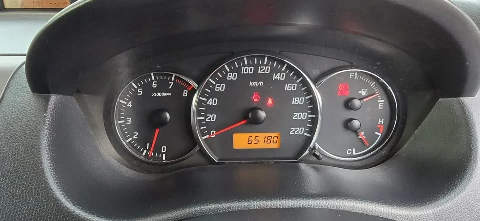 2008 Suzuki - Image 16 of 17