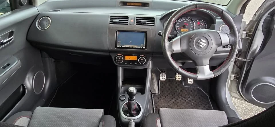 2008 Suzuki - Image 15 of 17