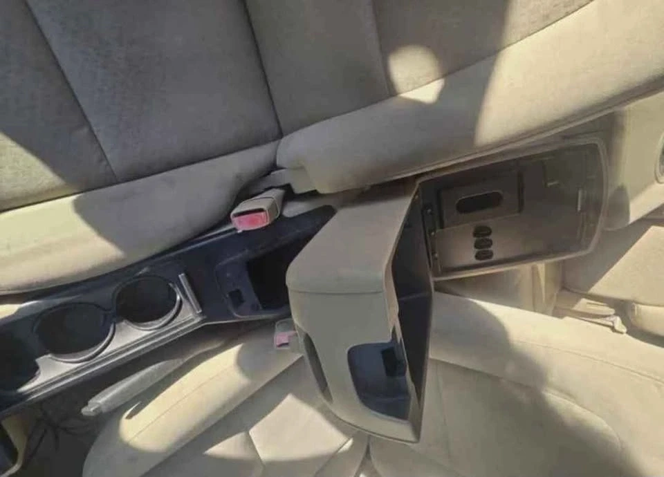 2008 Suzuki - Image 6 of 9