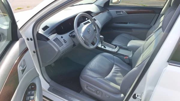2008 Toyota Avalon 2nd Gen - Image 7 of 19