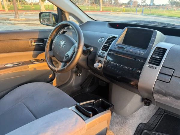 2008 Toyota Prius 2nd Gen - Image 11 of 17