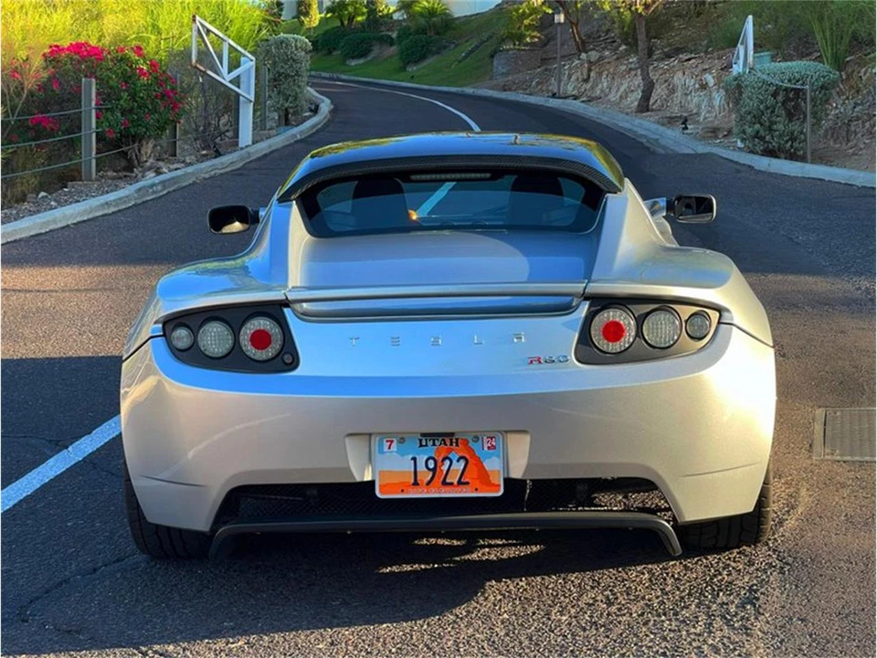 2008 Tesla Roadster - Image 11 of 31
