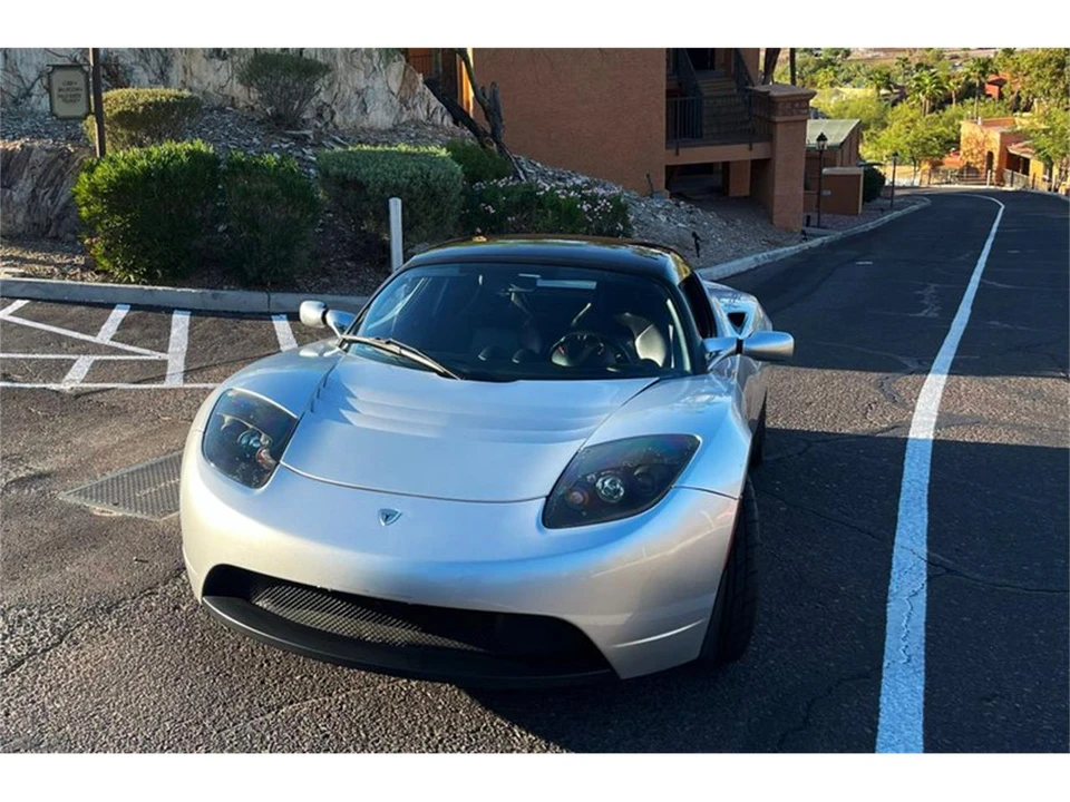 2008 Tesla Roadster - Image 7 of 31