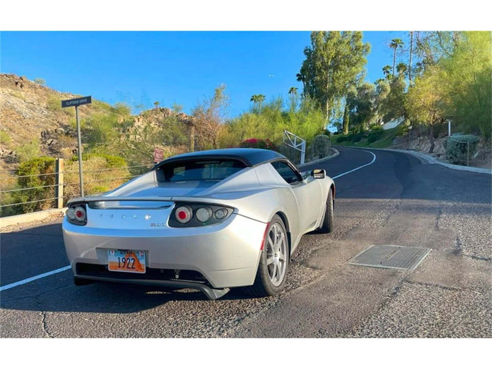 2008 Tesla Roadster - Image 12 of 31