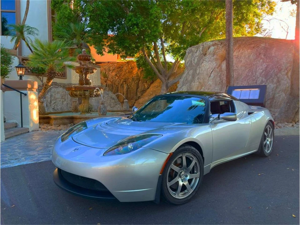 2008 Tesla Roadster - Image 22 of 31