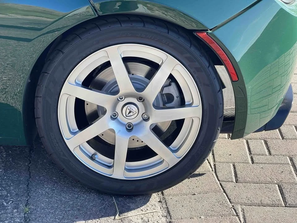 2008 Tesla Roadster - Image 13 of 18