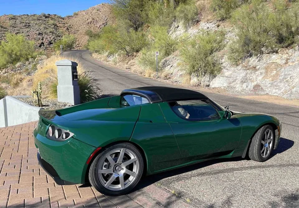2008 Tesla Roadster - Image 15 of 18