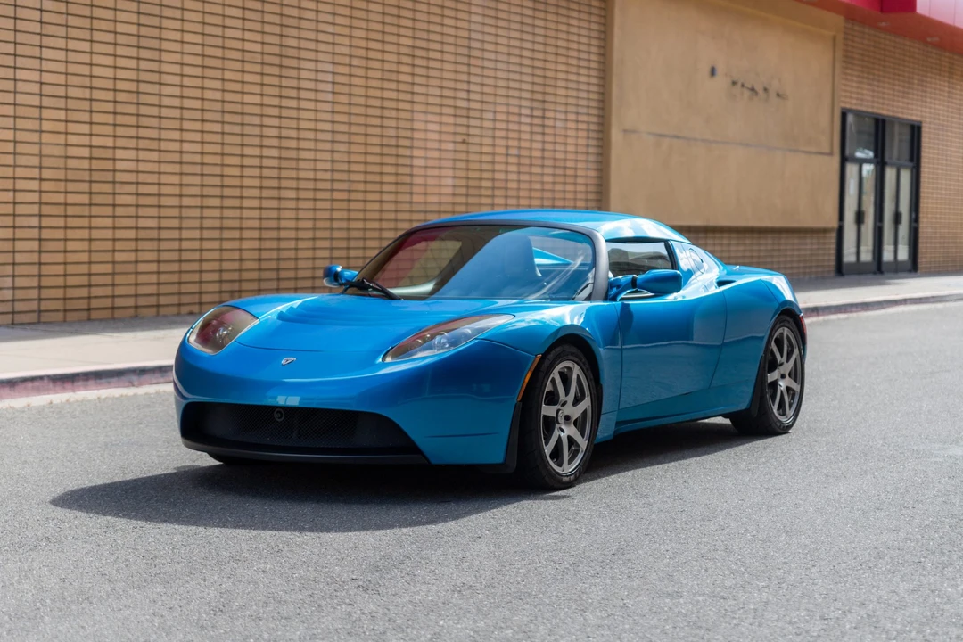 2008 Tesla Roadster - Image 2 of 31