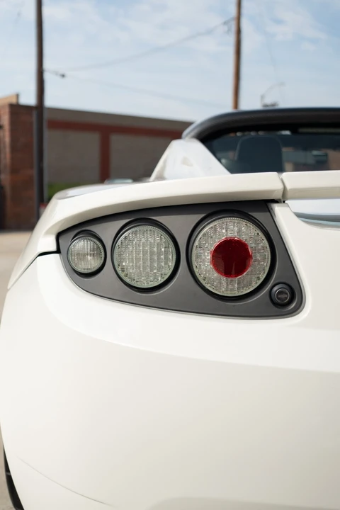 2008 Tesla Roadster - Image 8 of 21