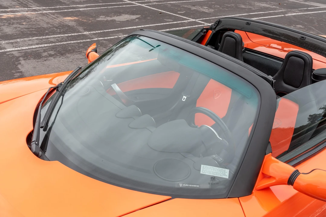 2008 Tesla Roadster - Image 28 of 31