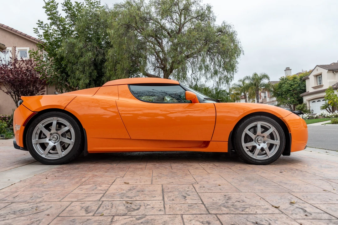 2008 Tesla Roadster - Image 15 of 31