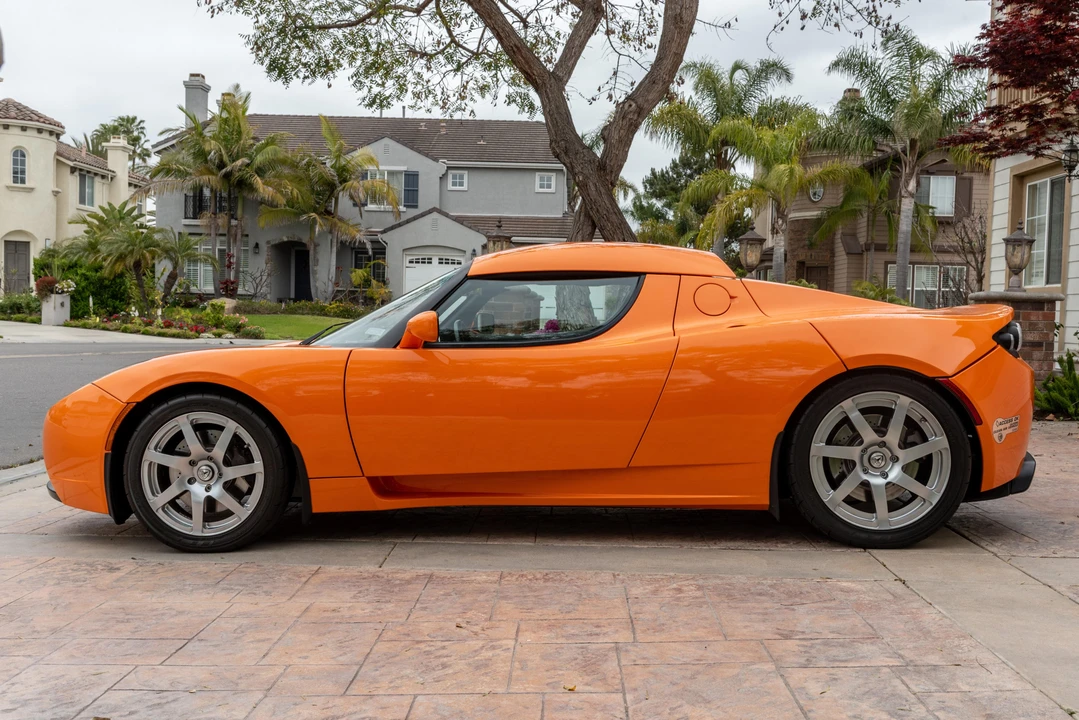 2008 Tesla Roadster - Image 3 of 31