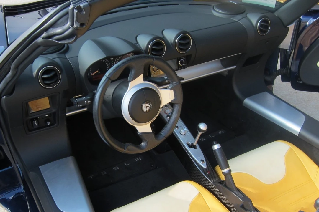 2008 Tesla Roadster - Image 30 of 31