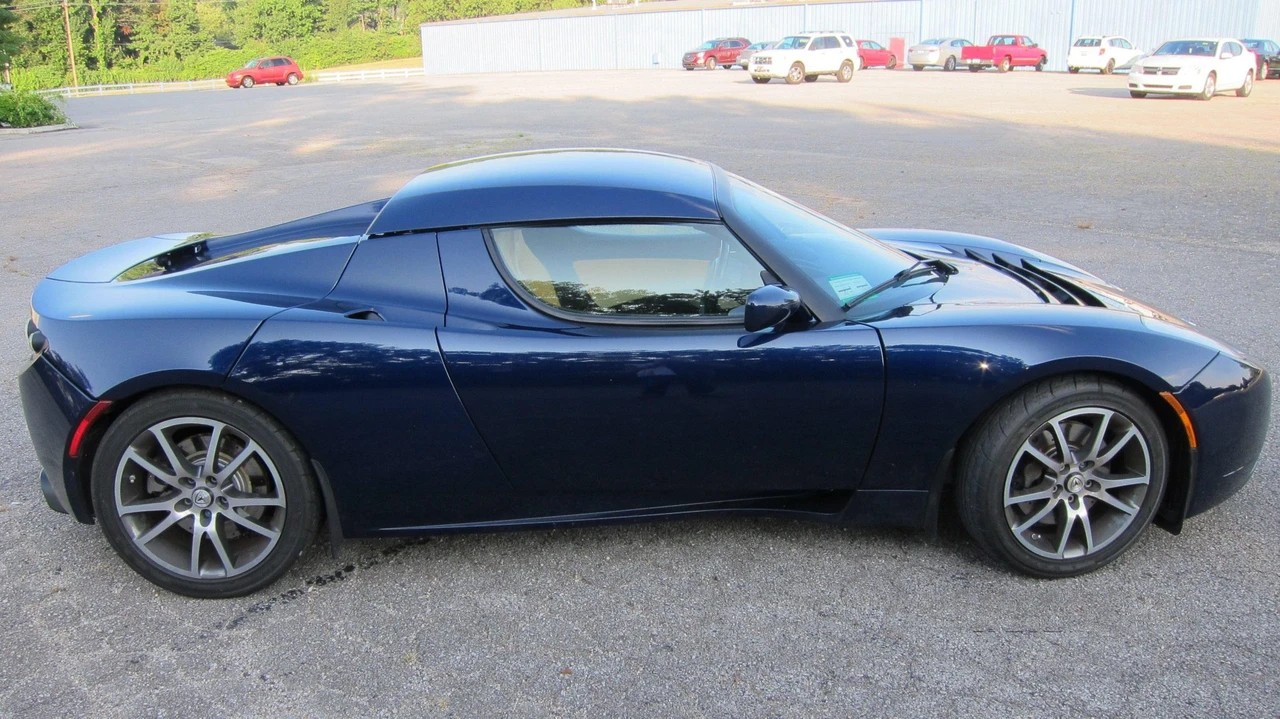 2008 Tesla Roadster - Image 2 of 31