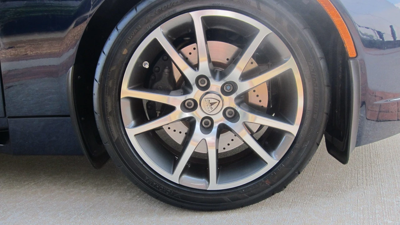 2008 Tesla Roadster - Image 25 of 31