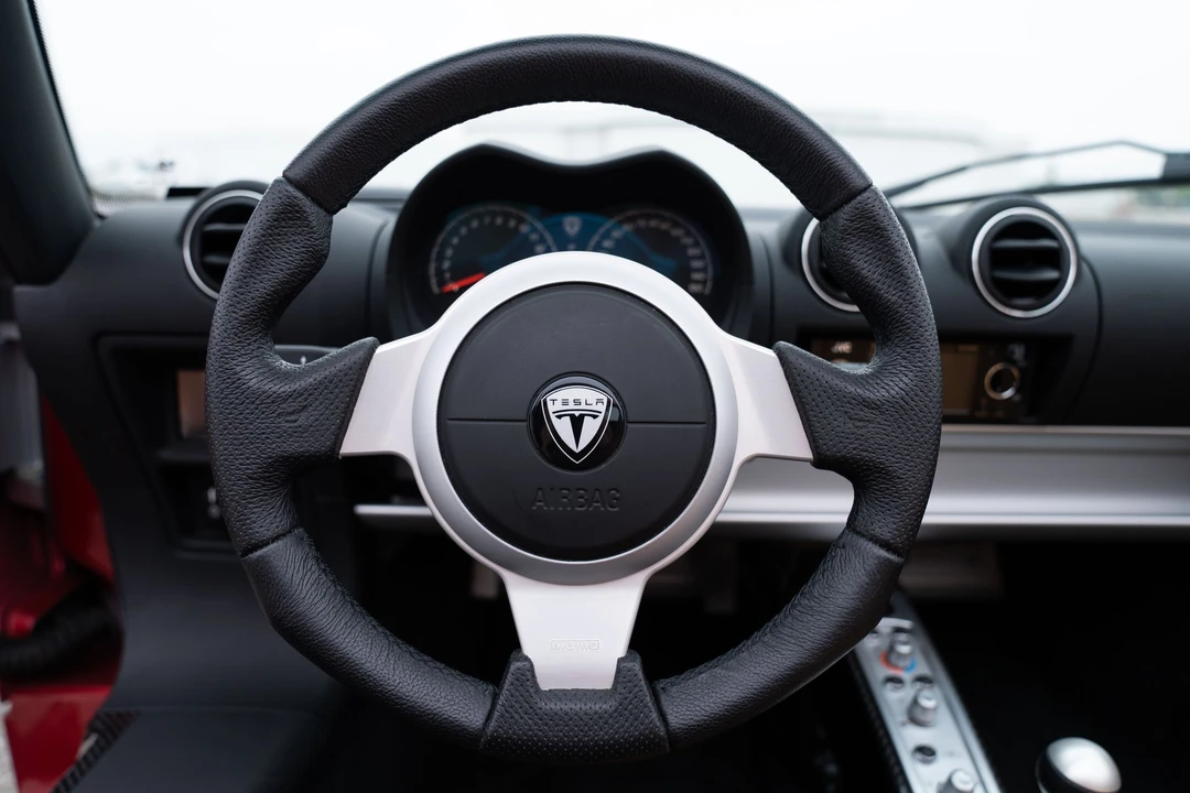 2008 Tesla Roadster - Image 18 of 31